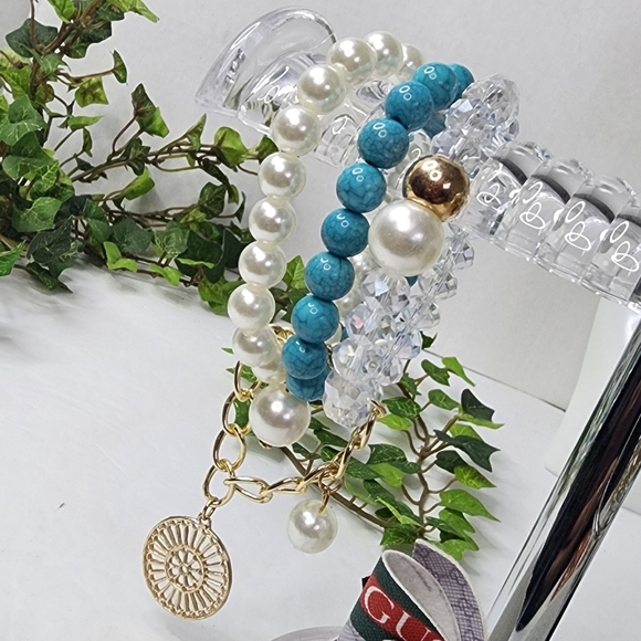 Boho Gold Turquoise Pearl 3 Strand Stretch Bracelet Set - Picture 3 of 6